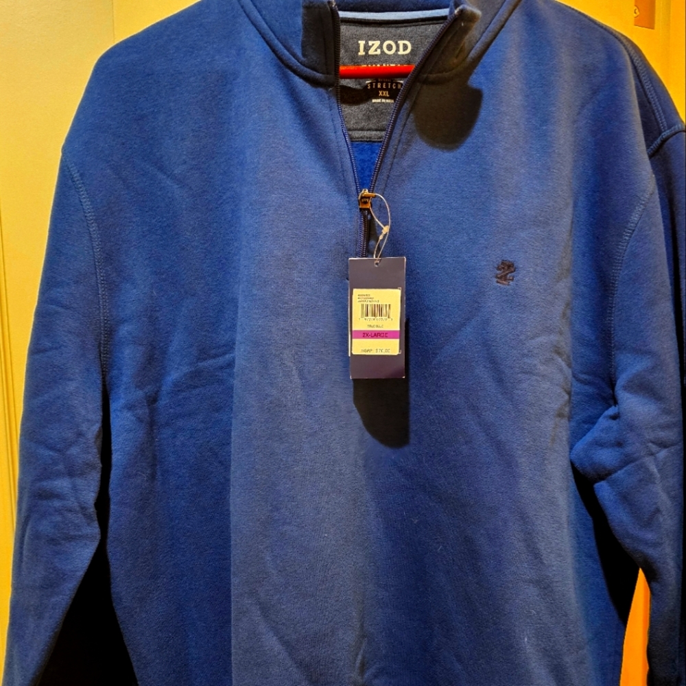 IZOD Advantage Performance Sweatshirt